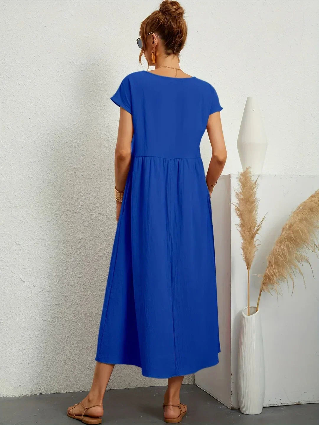 Gabrielle™ - Timeless Elegance Midi Dress