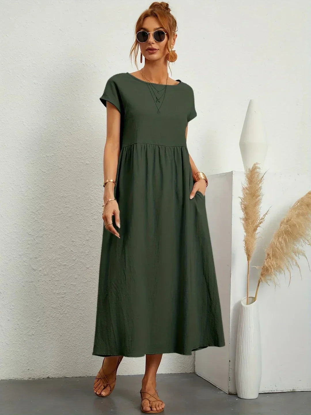 Gabrielle™ - Timeless Elegance Midi Dress