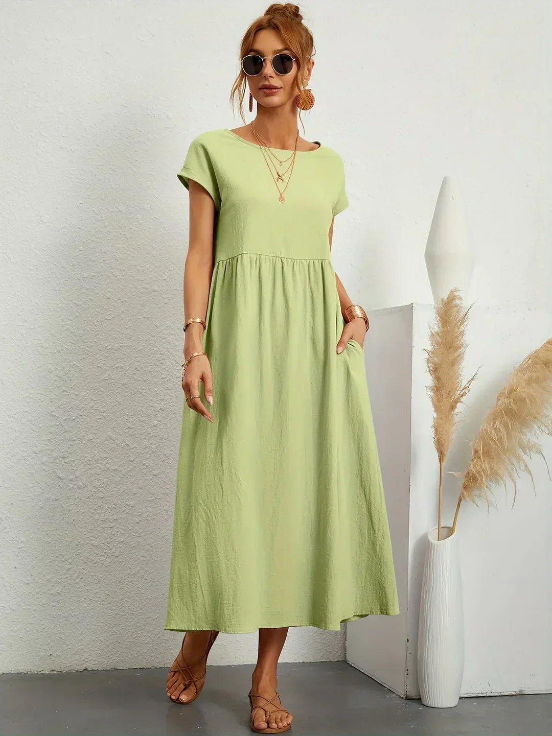 Gabrielle™ - Timeless Elegance Midi Dress
