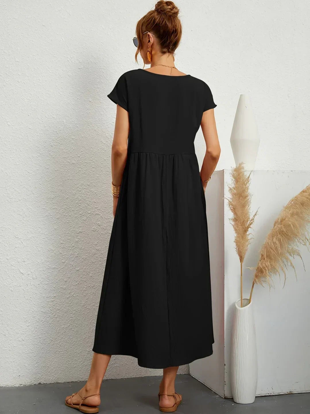 Gabrielle™ - Timeless Elegance Midi Dress