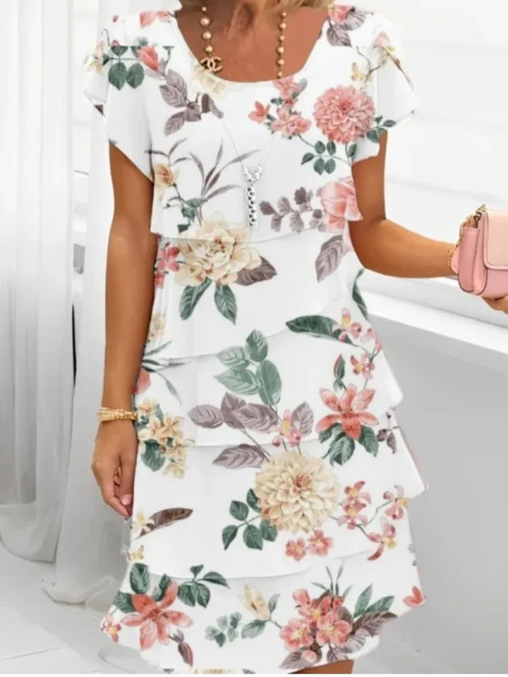 Camille – An elegant, flowing dress with ruffles