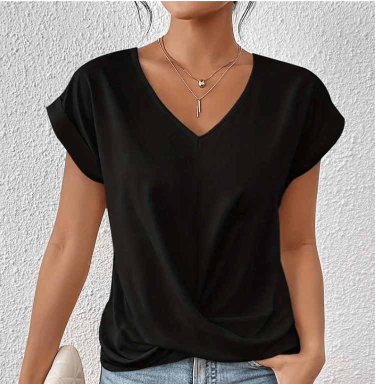 Luna | Flattering V-neck Top